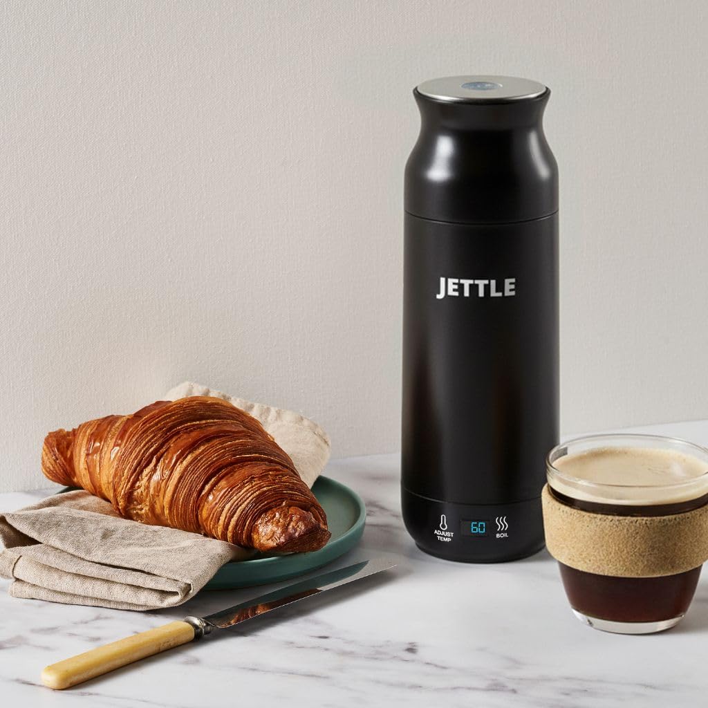 Jettle 110V US-use design delivers fast heating at home or in a hotel