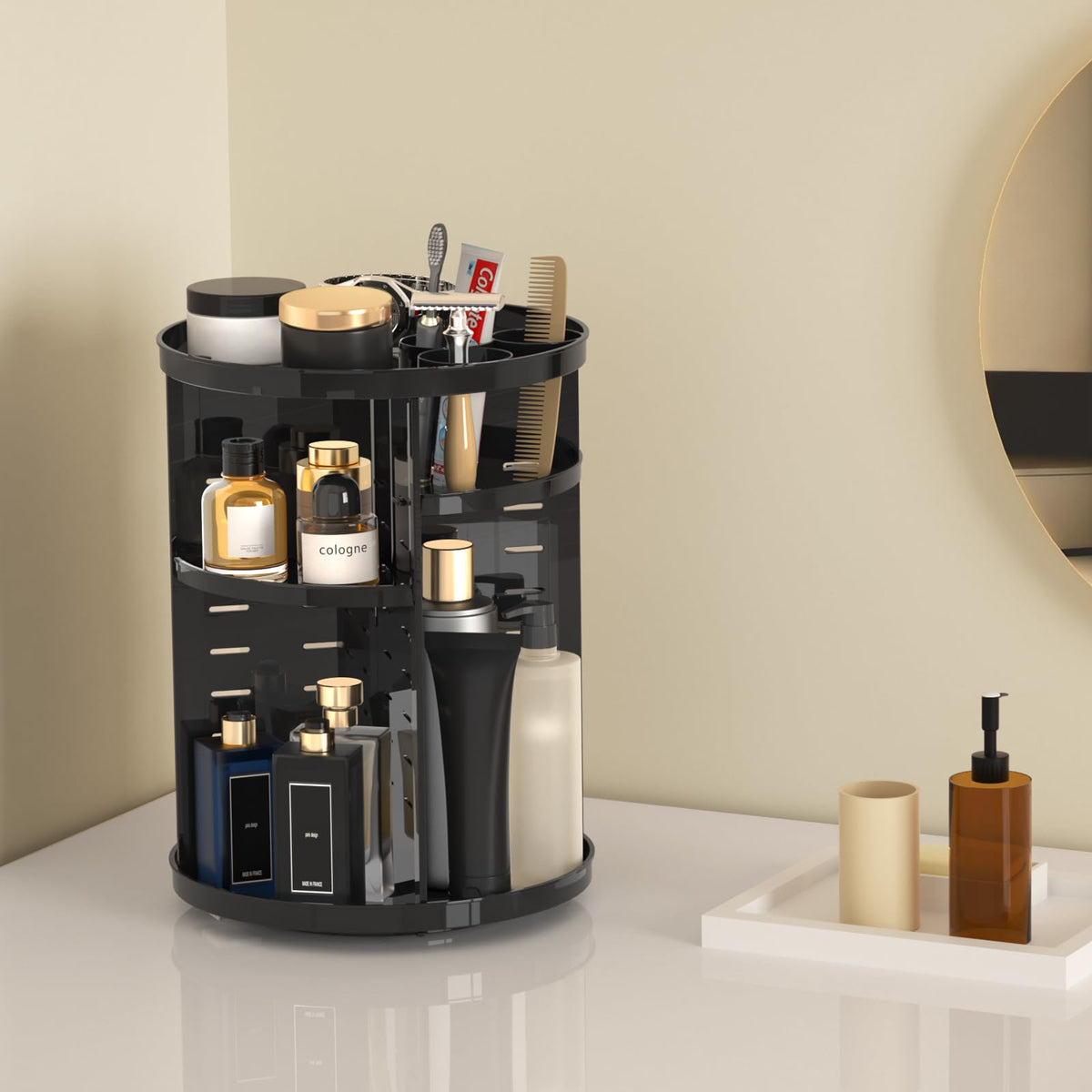 Jiavarry top plate and compartments keep skincare neatly organized.