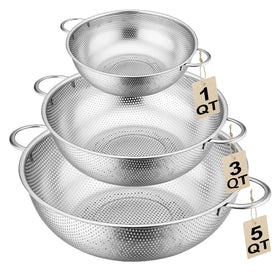 JIDSPWLS 5qt colander with handles for fast drainage during family meals.