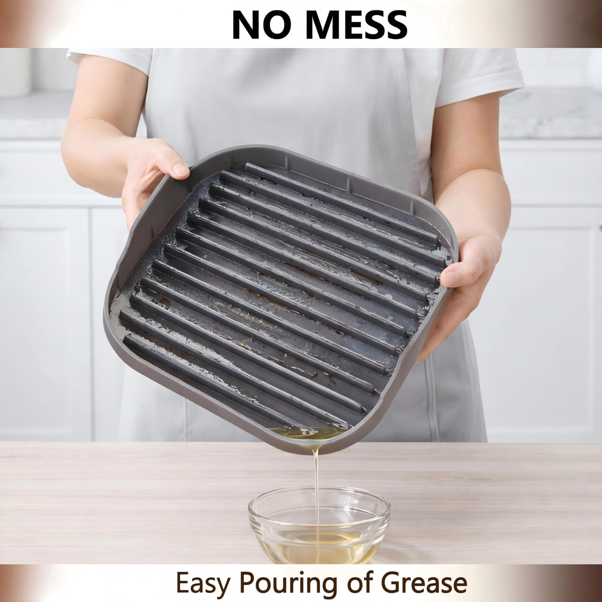 Jillmo tray with deep channels separating bacon from grease