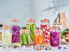 JILLMO wide-mouth jars make loading cabbage and vegetables effortless.