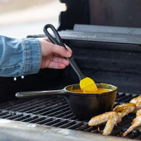 Jim Beam JB0204 basting pot large capacity simplifies simmering sauces for meals