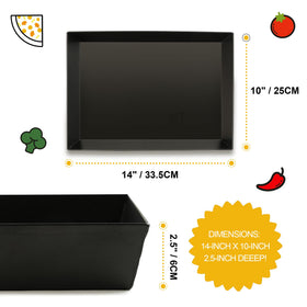 Jisculo Detroit-style pan with deep edges ideal for thick crust and hefty toppings.