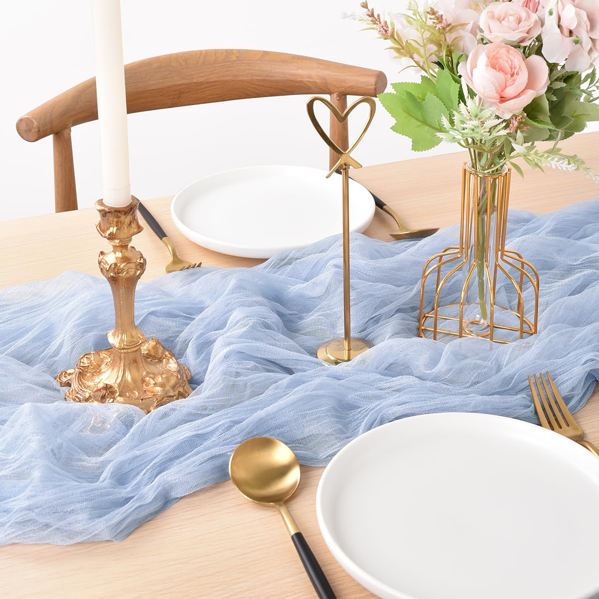 Baby shower decor using Joanlody runner for soft, whimsical ambiance