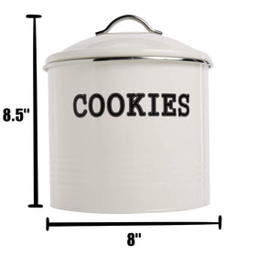 JOEY'Z airtight lid keeps cookies fresh on the kitchen counter.