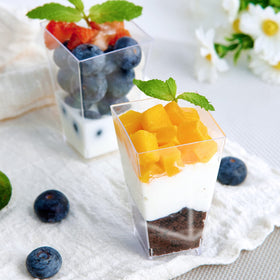 JOLLY CHEF square dessert cups highlight mousses and dips with premium clarity.