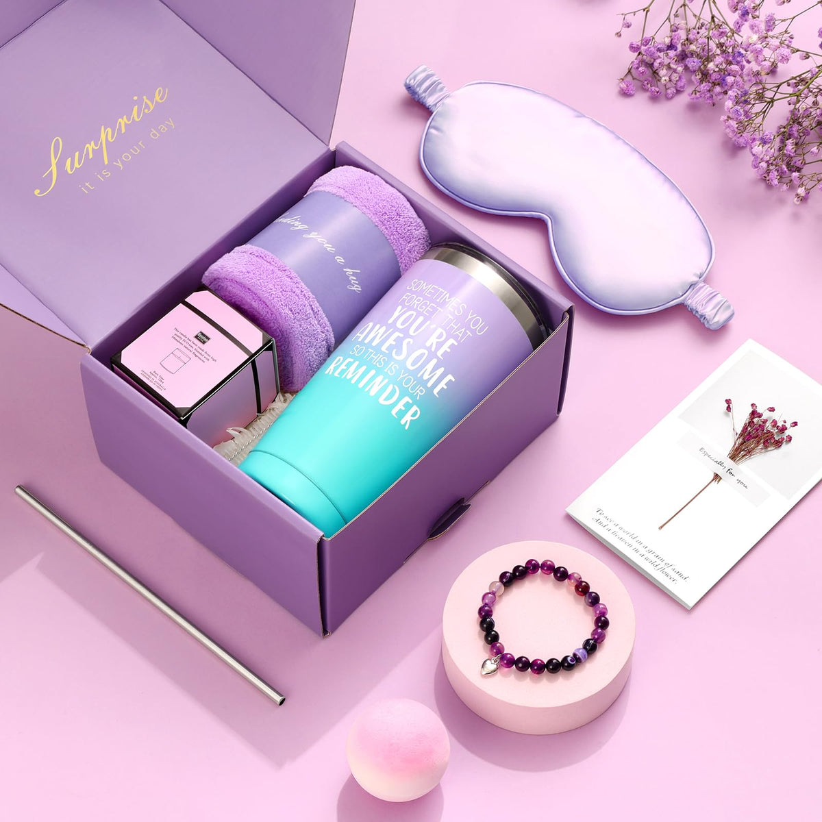 JOLYKAKI lavender candle creates a calming ambience for evenings.