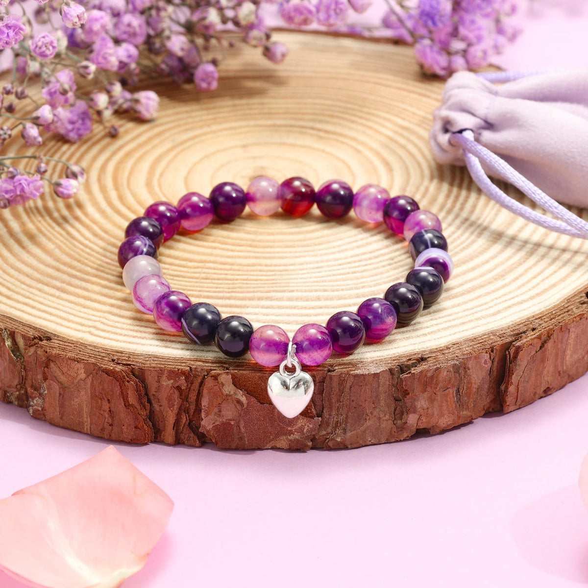 JOLYKAKI natural stone bracelets add simple elegance.