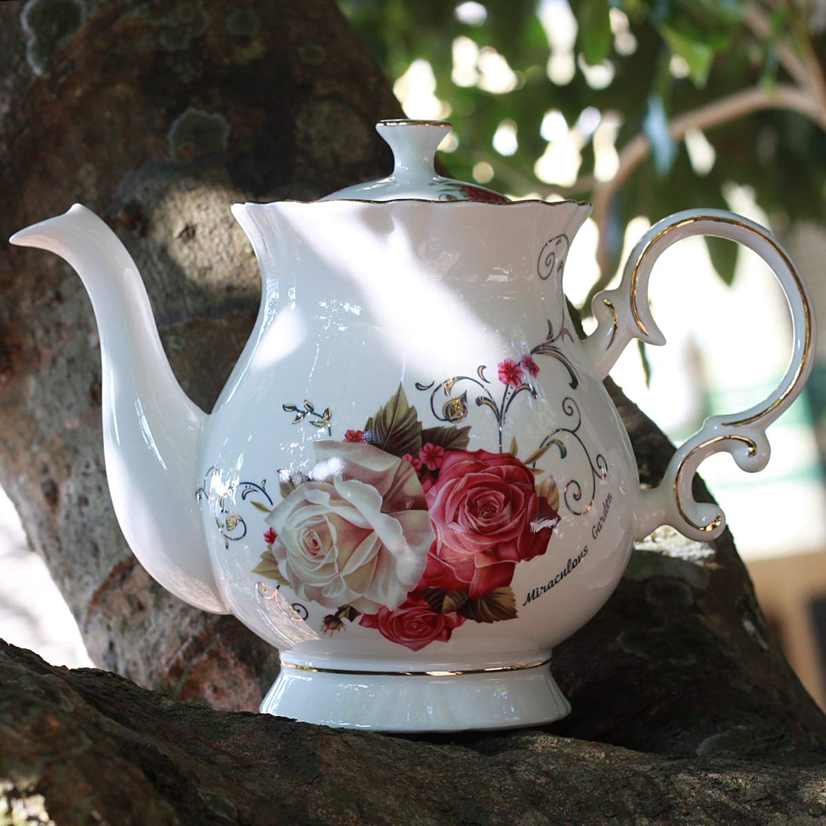 Jomop teapot with filter holes offers practical brewing and easy cleanup.