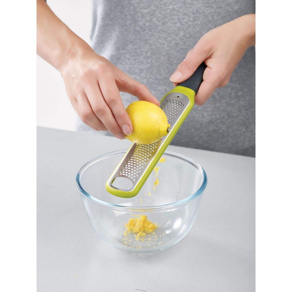 Joseph Joseph Handi-Zest protective sheath keeps storage safe