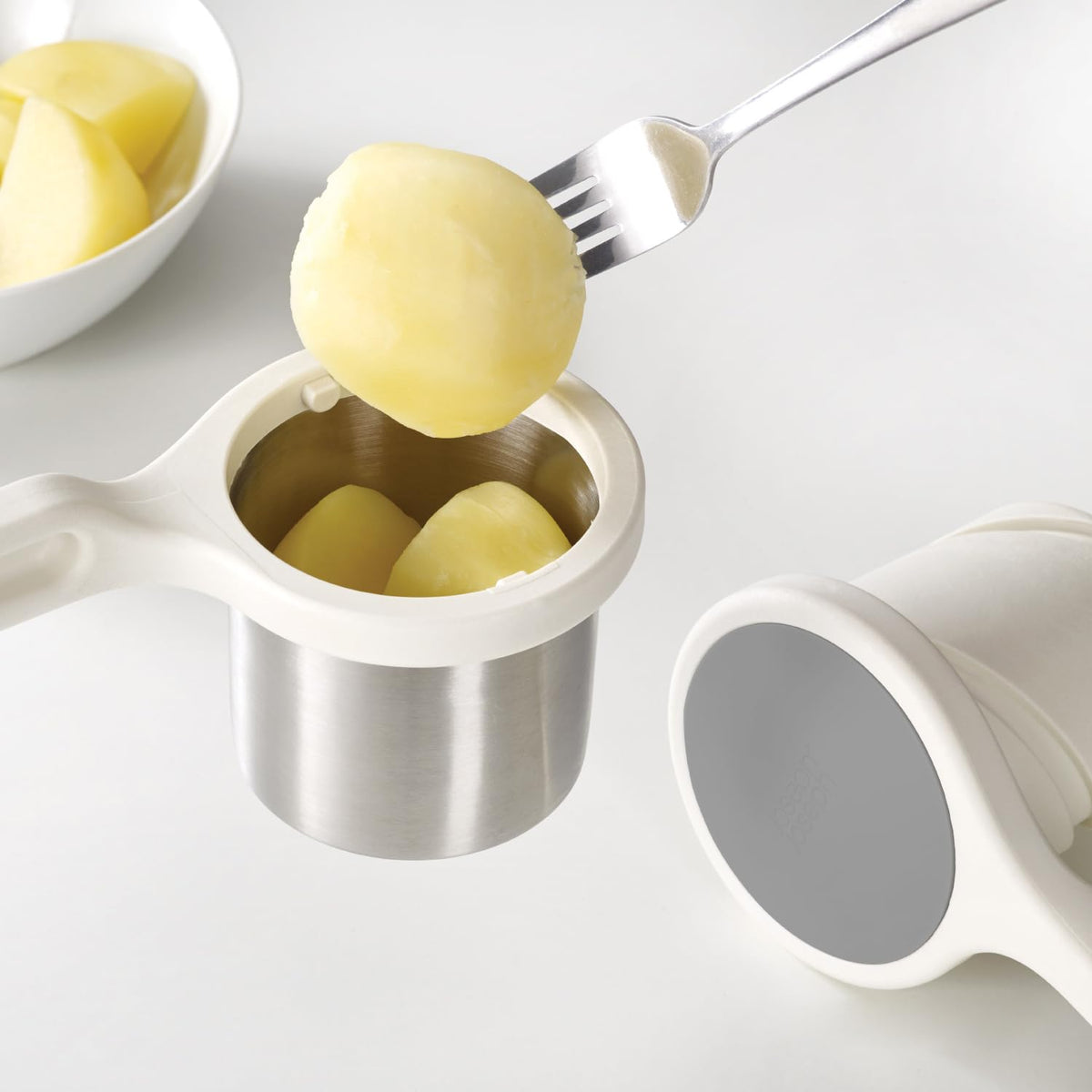 Joseph Joseph Helix ricer with ergonomic handle for easy, controlled mashing