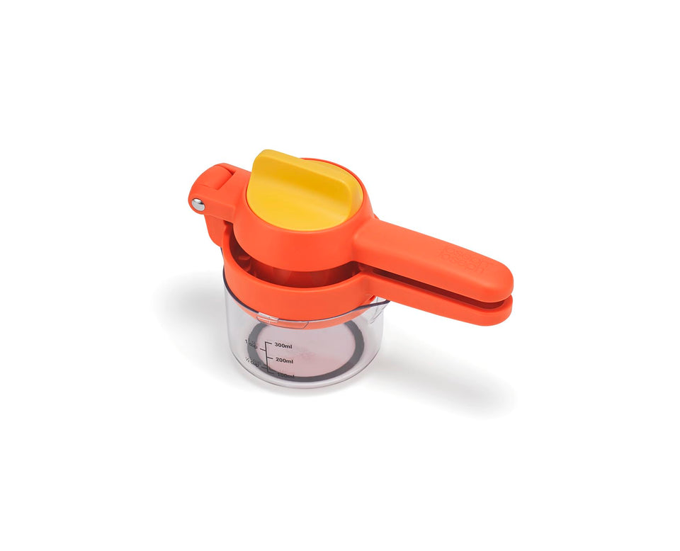 Joseph Joseph JuiceMax Plus dual-action juicer in use for maximum citrus juice yield
