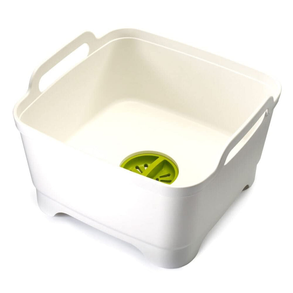 Joseph Joseph Wash & Drain basin with integrated plug for quick draining.
