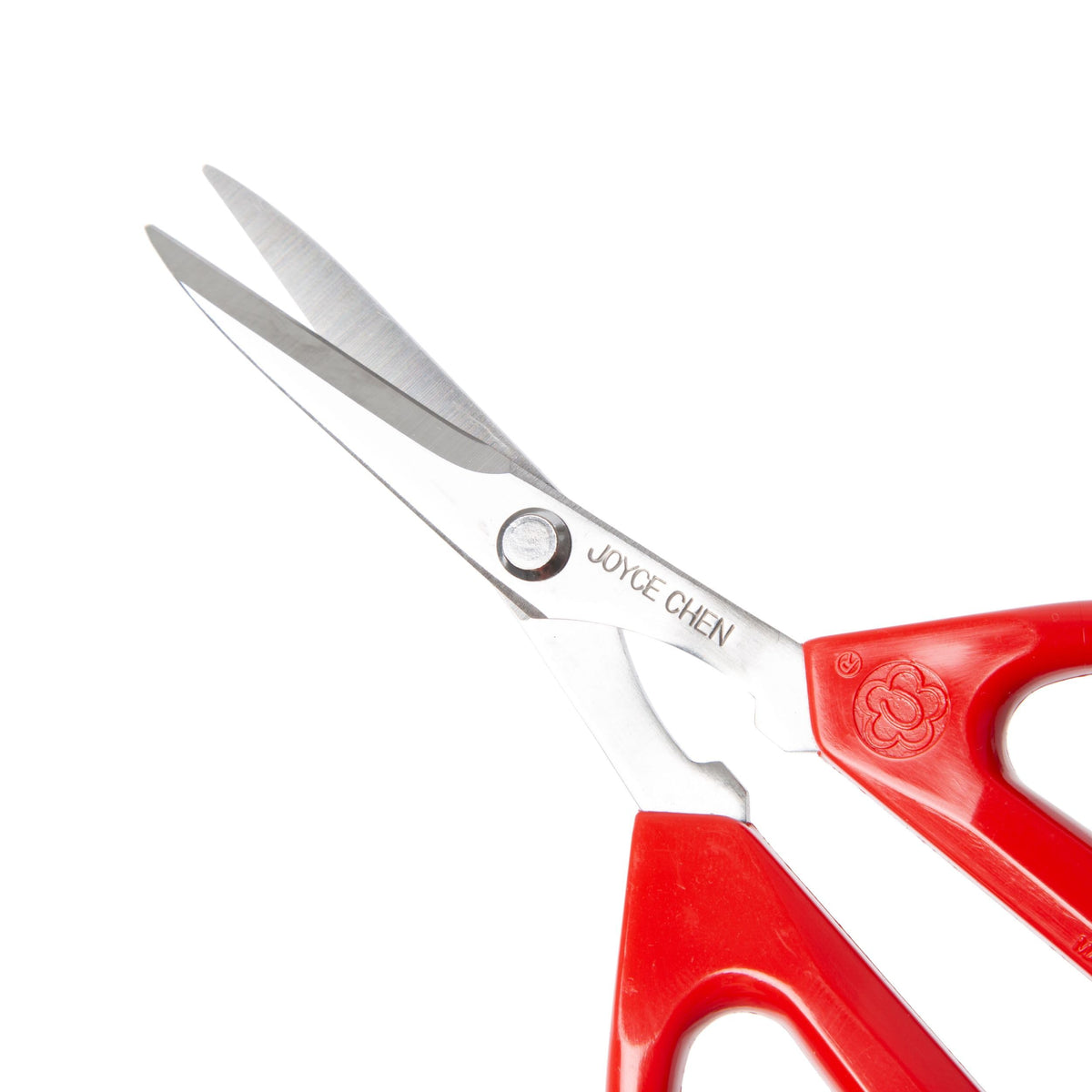 Dishwasher-safe Joyce Chen Unlimited scissors shown for easy cleanup.