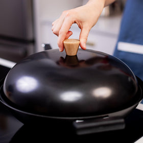 Joyce Chen lid with rolled edge for safe handling