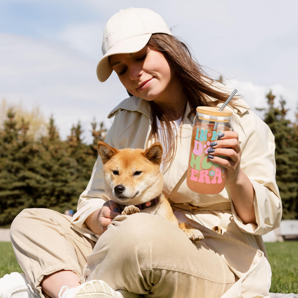 JoycuFF dog mom card; thoughtful note to celebrate her love for dogs.
