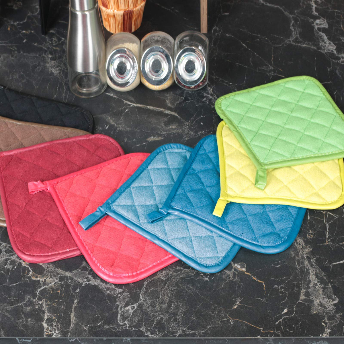 Joyhalo kitchen gift idea for practical, attractive heat protection in the home.