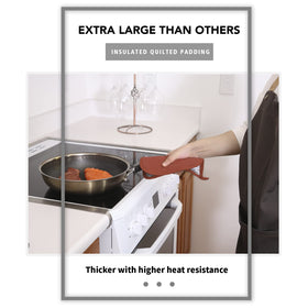 Joyhalo pot holders protect hands when removing hot dishes from the oven