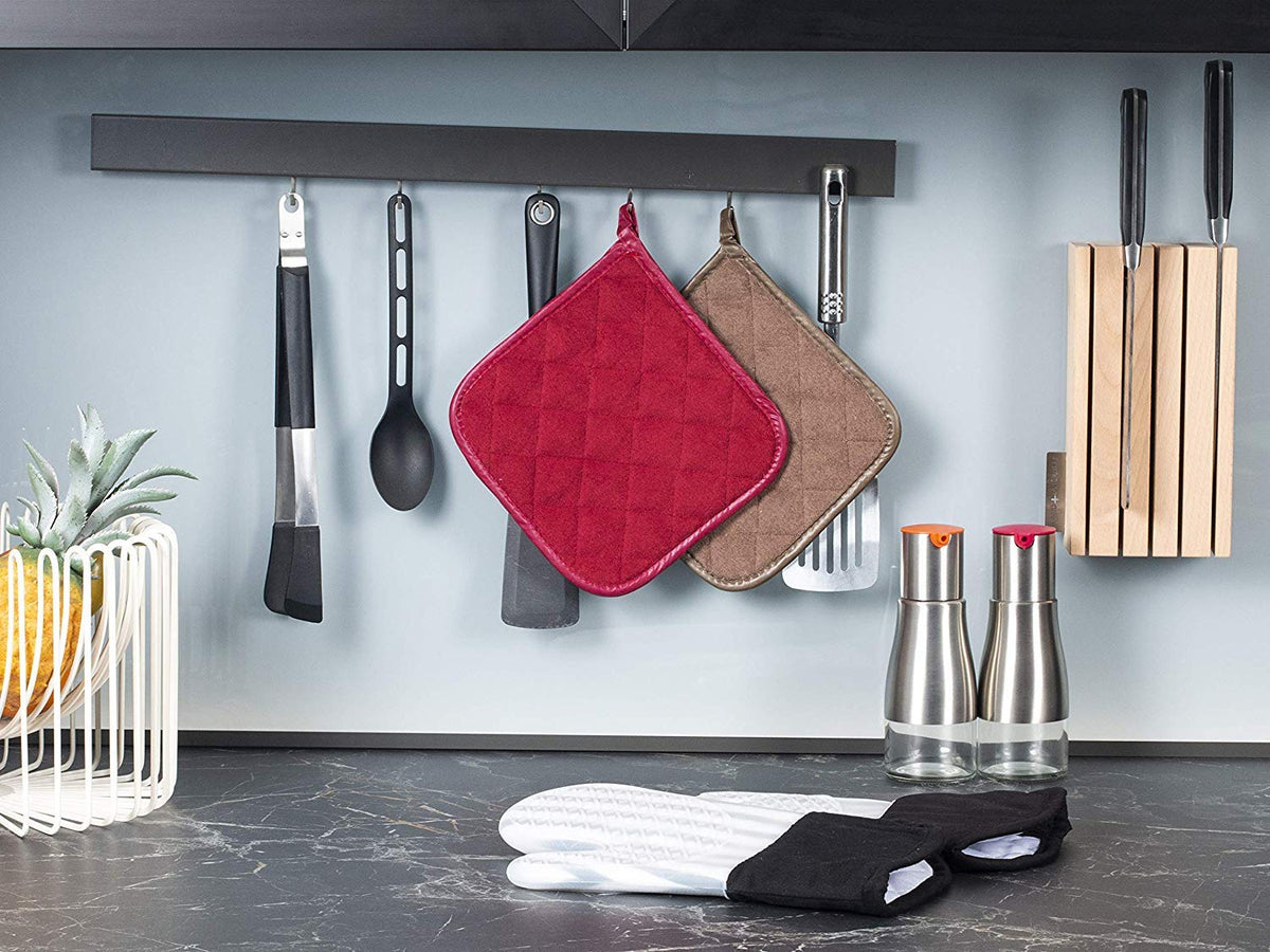 Joyhalo quilted padded hot pads ready to protect countertops during cooking.
