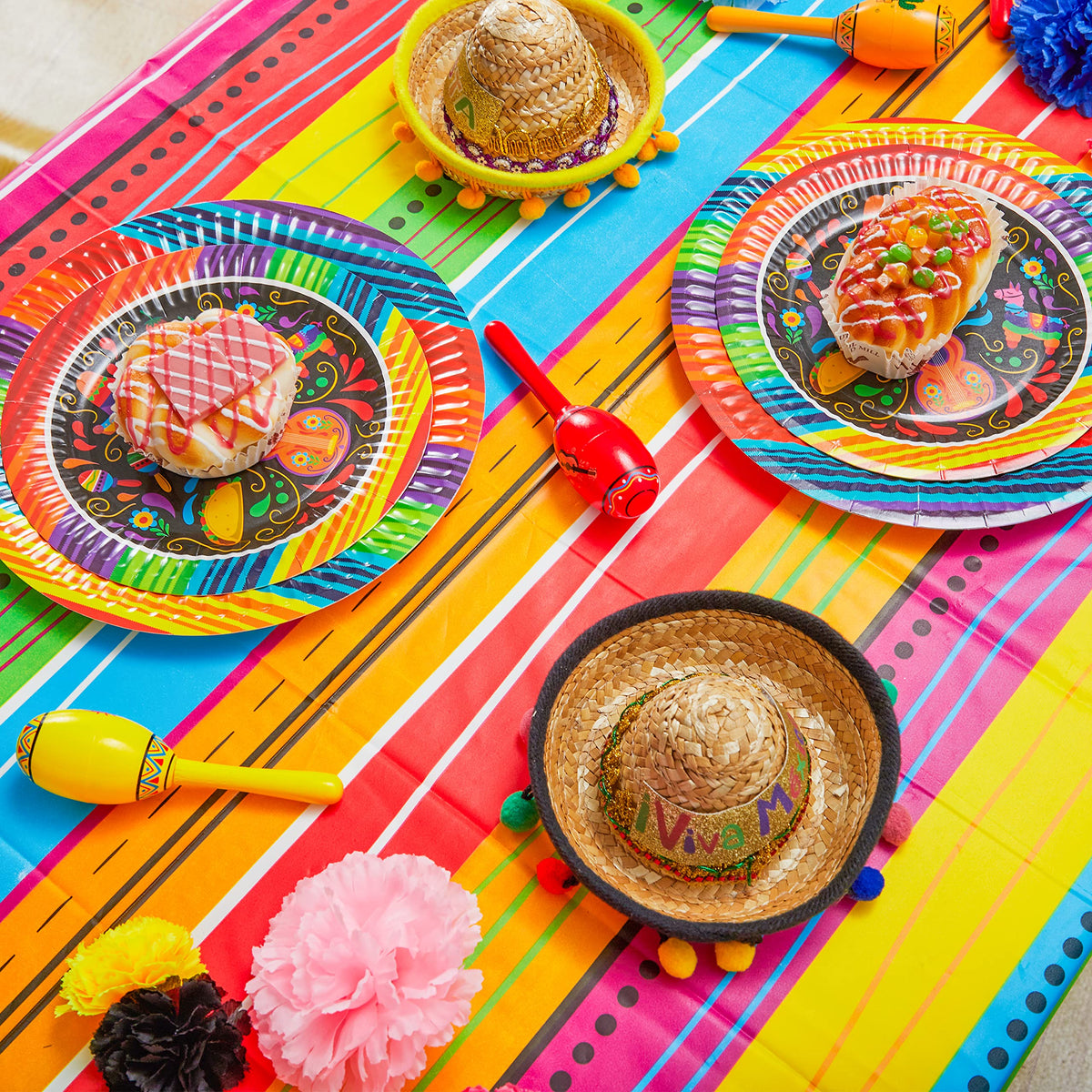 JOYIN serape-inspired tablecover brightens Mexican-themed celebrations