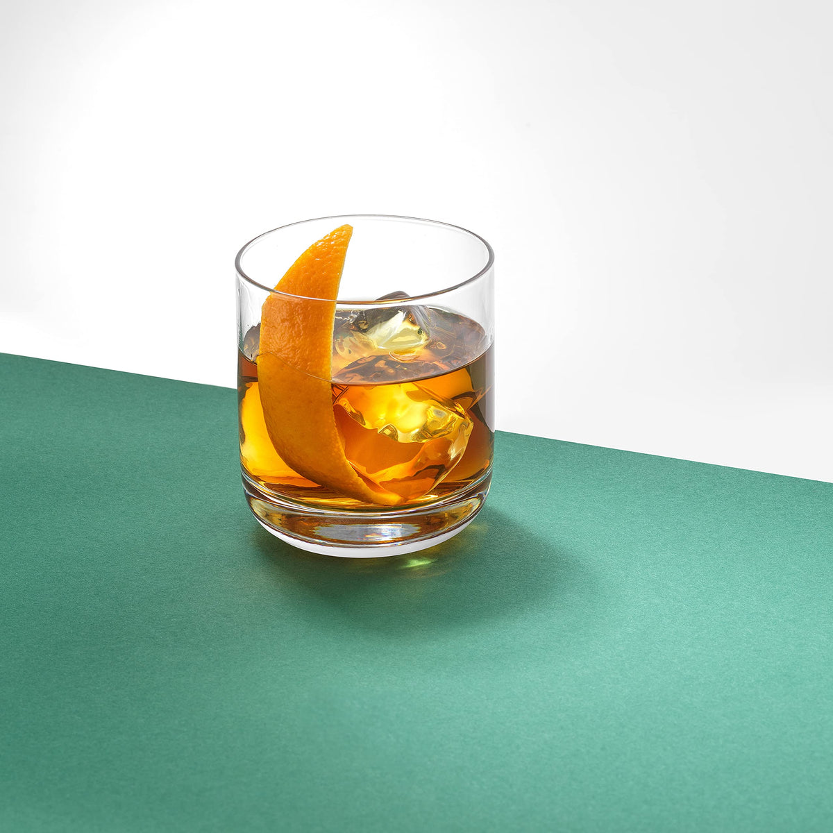 JoyJolt Nova dishwasher-safe glasses for easy cleanup after entertaining