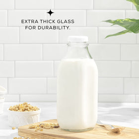 Square design fits neatly in the fridge shelf.