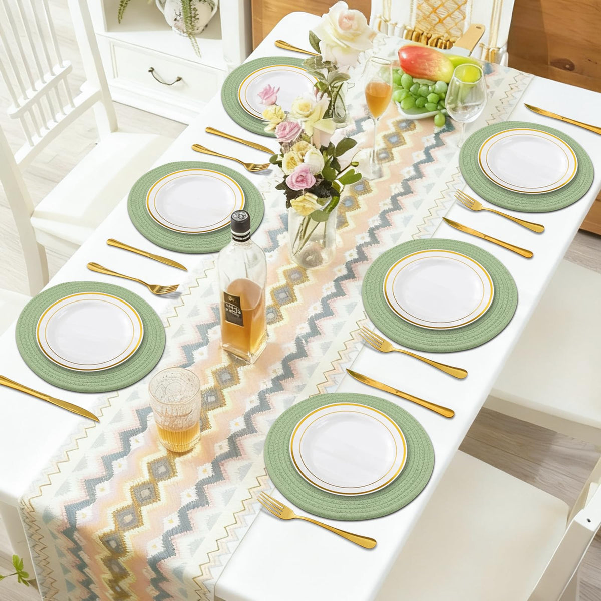 Jukercici green mats suit farmhouse and rustic decor for indoor and outdoor meals.