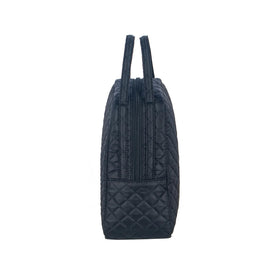 Jula Vance lunch bag close-up, durable stitching and easy-clean fabric