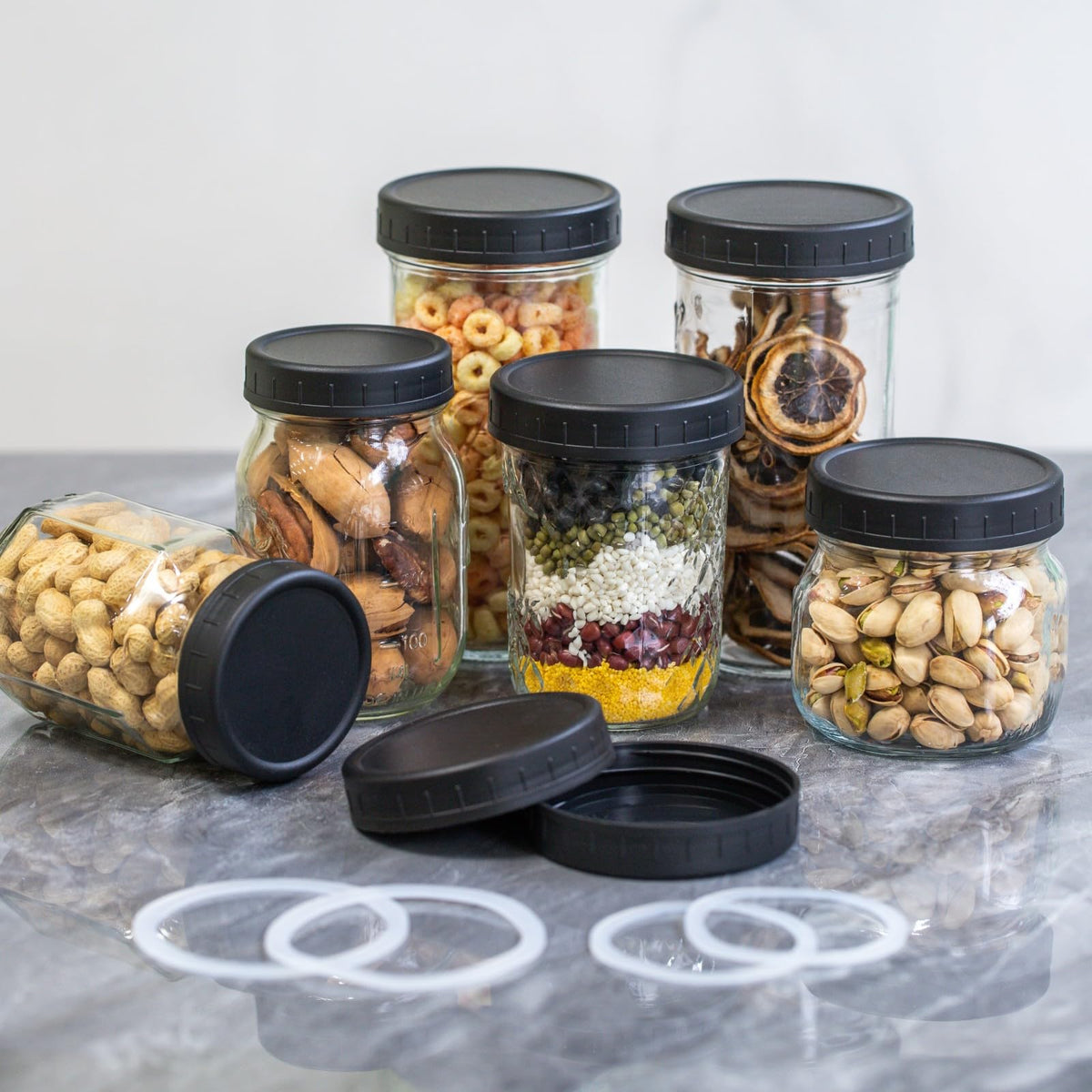 Durable PP material Jumterlee lid resists rust and flavors.