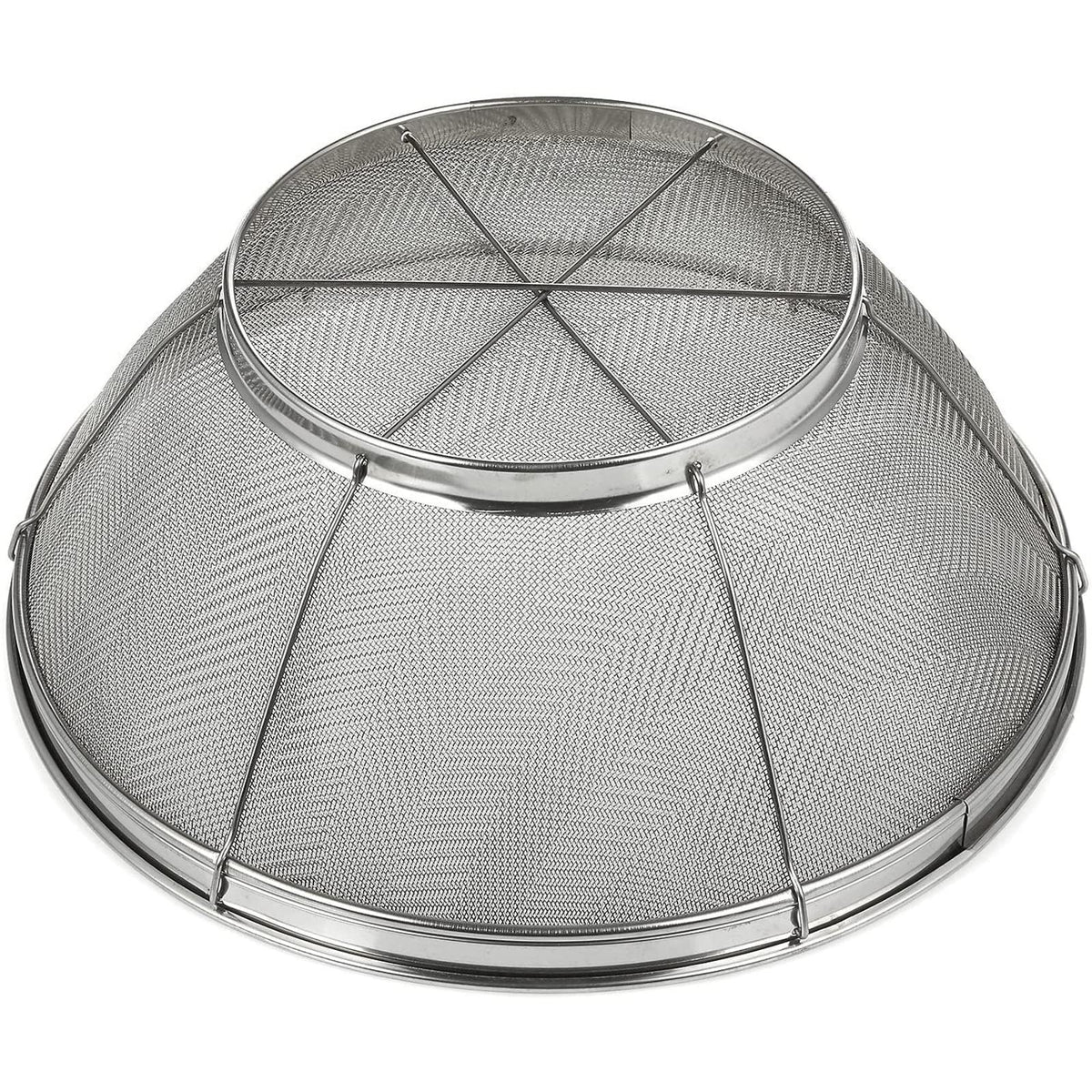 Juvale large-capacity mesh colander handles big batches with stability.