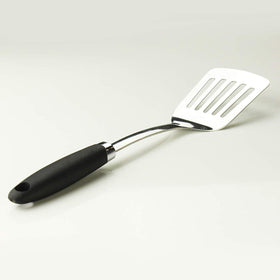 JXWING ergonomic non-slip handle spatula provides a secure grip during cooking.