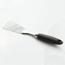 JXWING slotted spatula with ergonomic handle for precise turning.