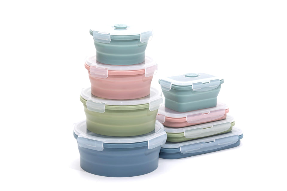 K HOME VT collapsible indigo containers open for quick meal prep on the go.
