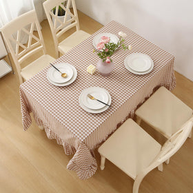 K MASANIJI machine-washable tablecloth for easy care and busy homes.