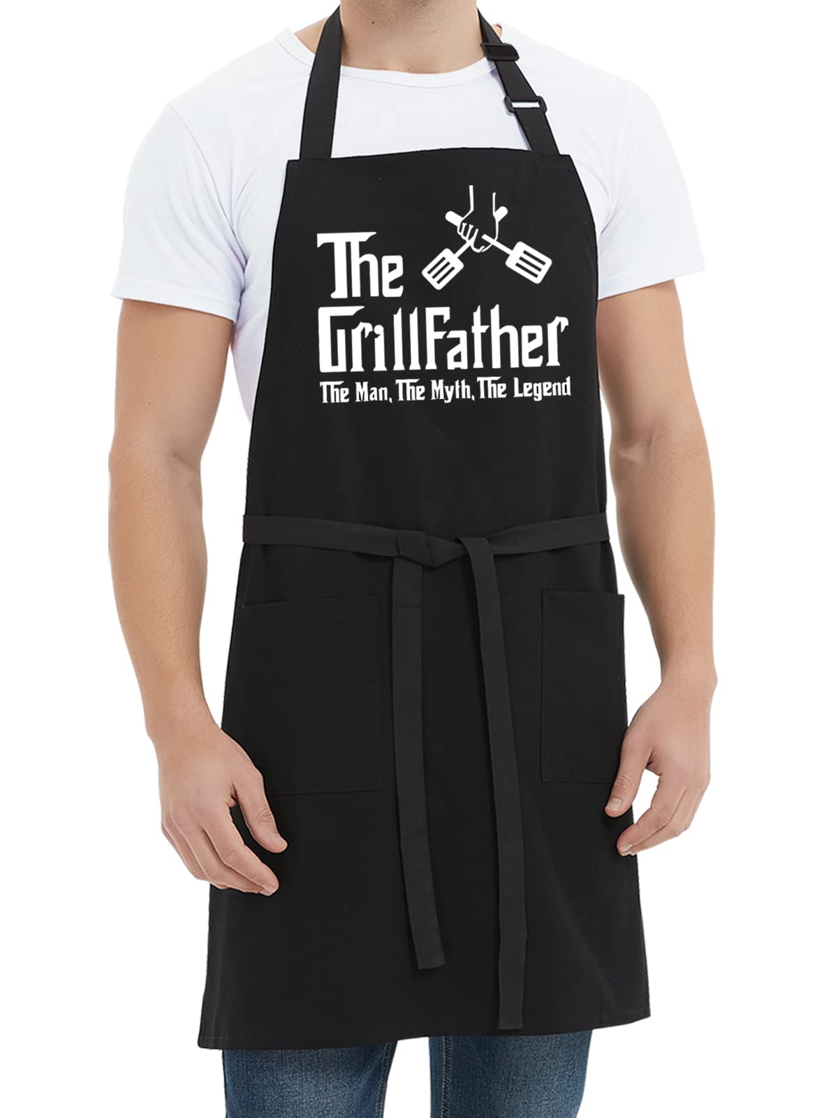 Kaidouma The Grillfather apron two-pocket design supports recipe cards and thermometers.