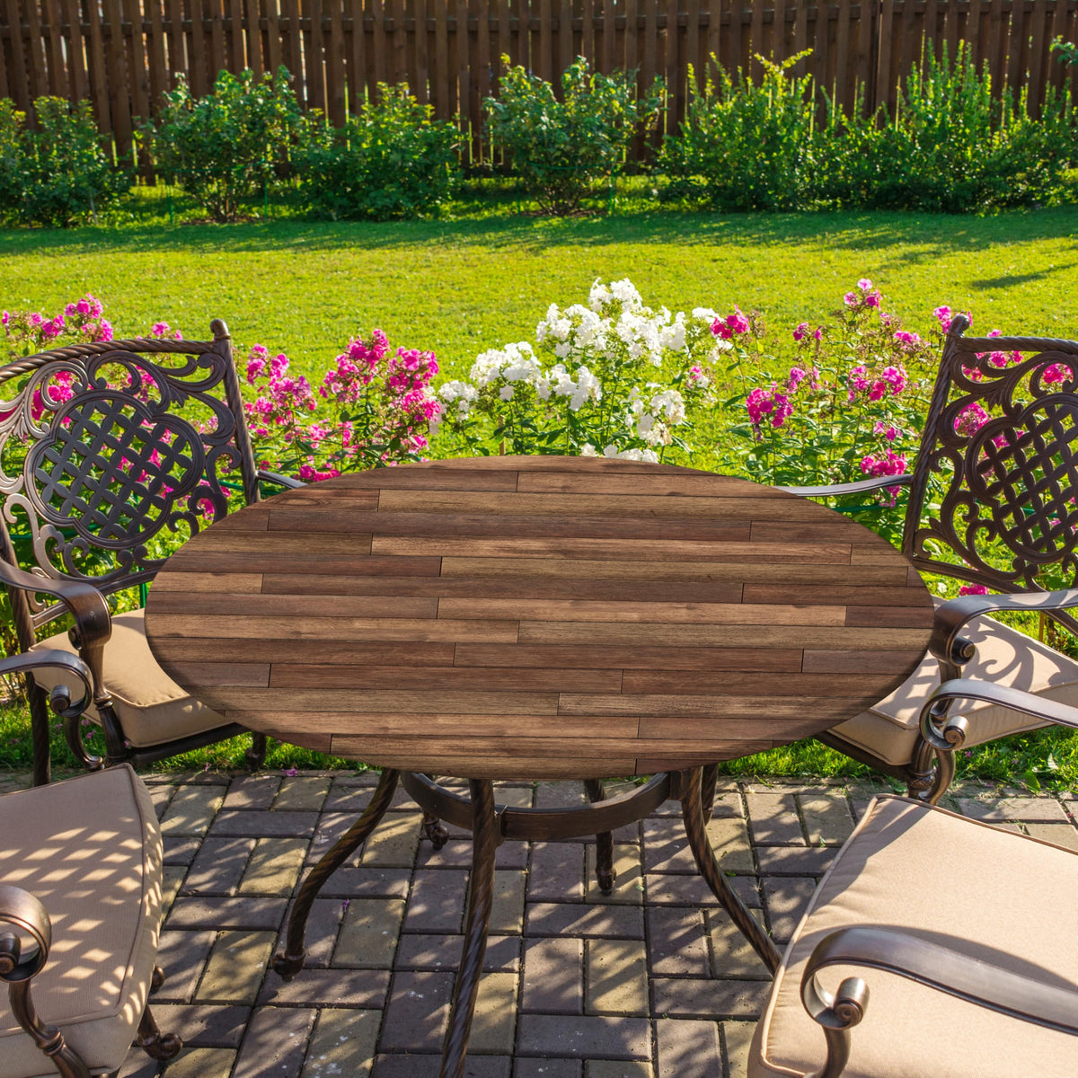 Kamoor machine-washable round tablecloth simplifies cleanup after entertaining.