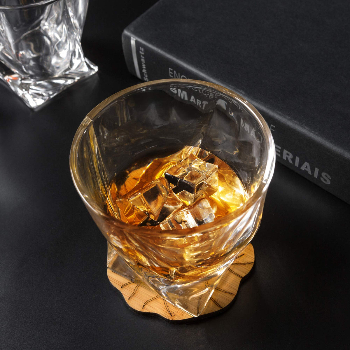 KANARS gift box packaging makes a premium present for whiskey lovers