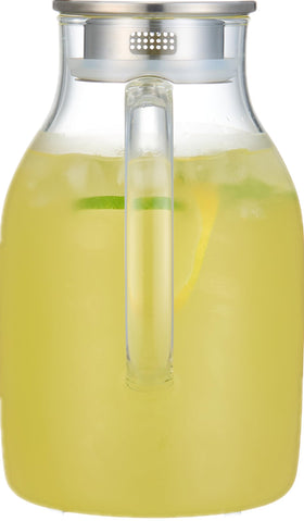 Karafu glass pitcher side view shows a large, comfortable handle for pouring.