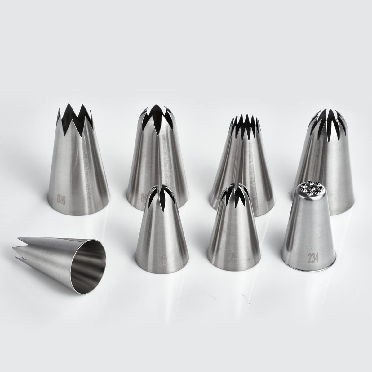 Kasmoire easy-clean piping tips image shows quick rinsing after decorating sessions.