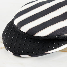 kate spade new york botanical stripe mitts feature quilted lining for cushioned protection.