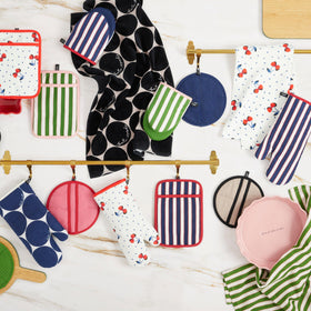 kate spade new york botanical stripe pot holder silicone print non-slip grip.