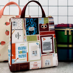 kate spade new york easy-to-carry handles for comfortable transport
