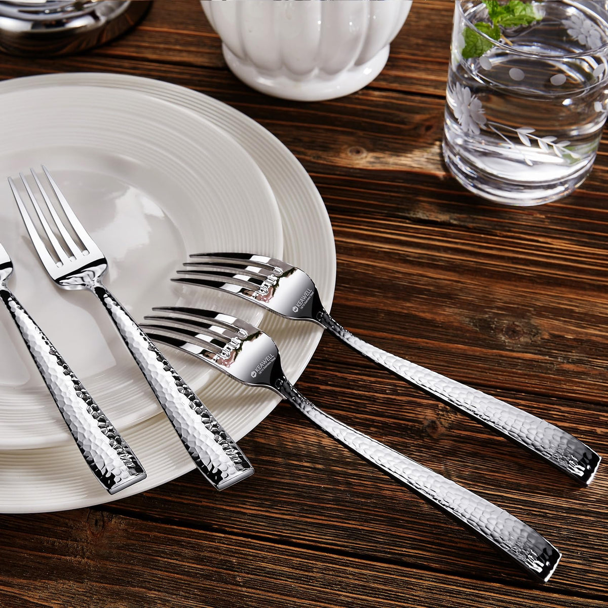 KEAWELL dishwasher-safe dinner fork image emphasizes easy cleanup after meals.