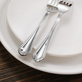 KEAWELL Pearl Edge 18-10 stainless steel fork combines strength and shine.
