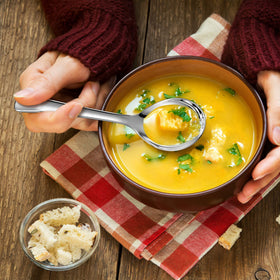 Hook-handle design provides secure grip during meals