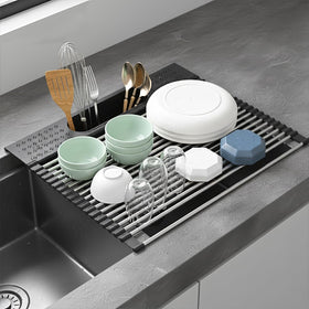 KEGFRES rack resists heat up to 550°F for hot cookware handling