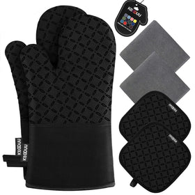 KEGOUU oven mitts set in black with non-slip silicone grip for safe handling of hot pots