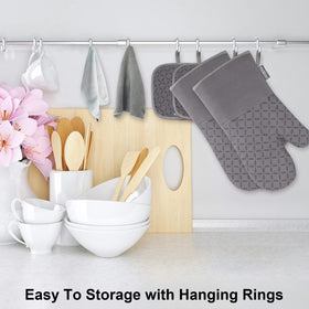 KEGOUU oven mitts in use during cooking for safe handling