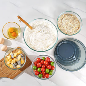 KEMETHY 1.7qt glass mixing bowl with lid, great for portioning leftovers