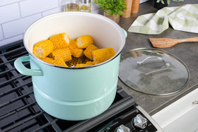 Kenmore Broadway durable riveted handles provide secure lifting and pouring.